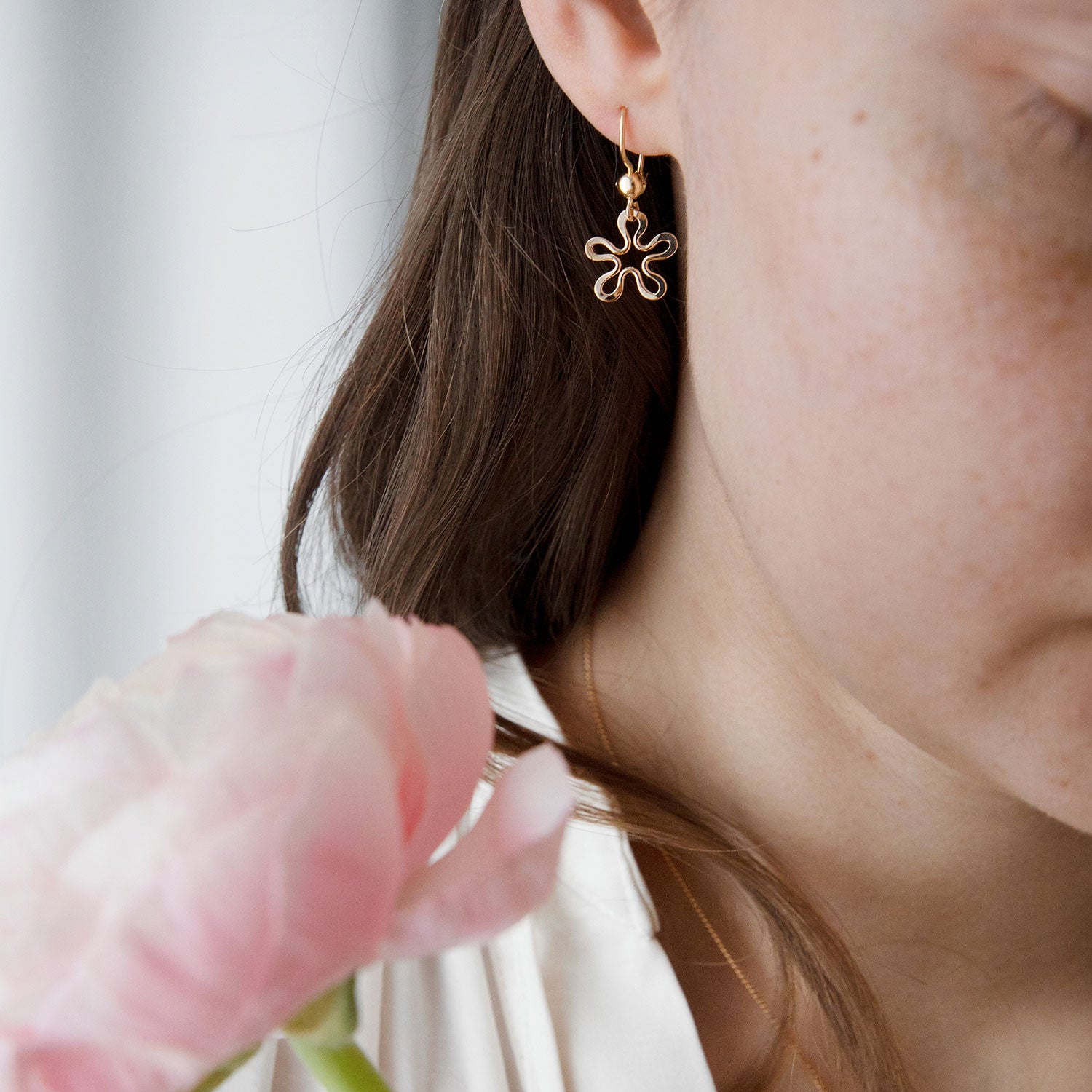 Blomman™ earrings 18K gold